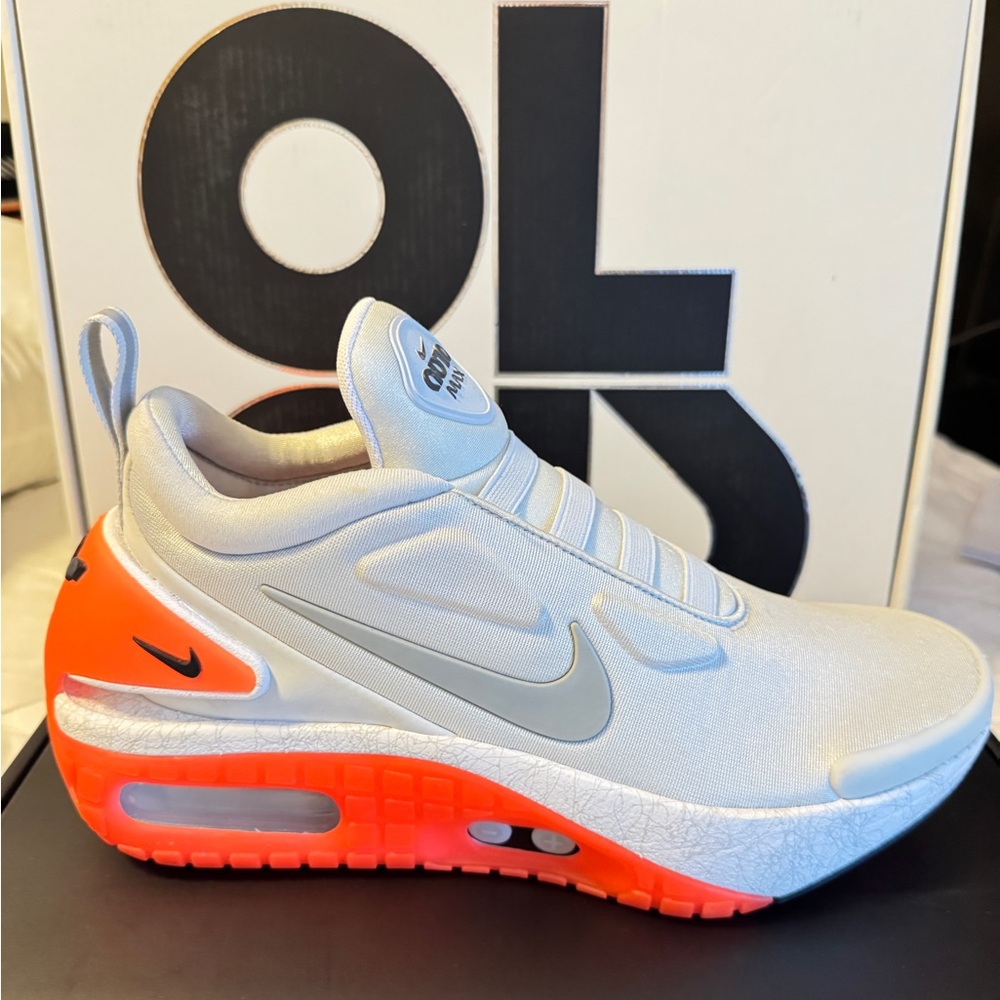 Men’s Nike Adapt Auto Max Infared 2020 Size 9 - Gently Used